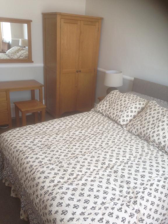 Knights Rest Bed & Breakfast Shanklin Exterior photo